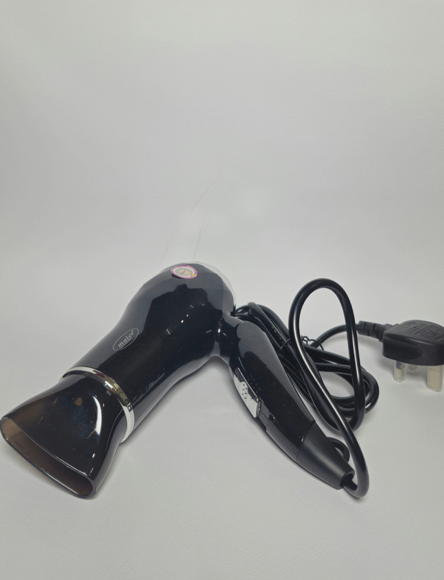سشوار مسافرتی مایر مدل MR-106
